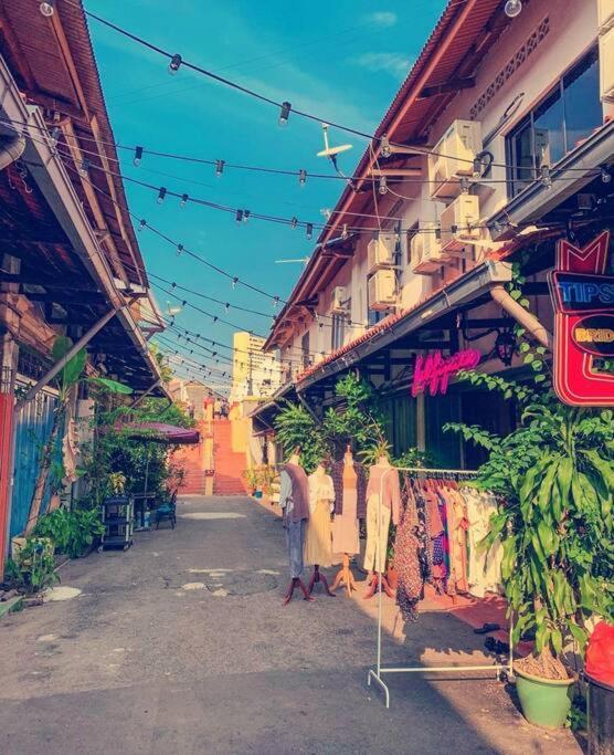 Leju 21 樂居 Explore Malacca From A Riverside House Exterior photo